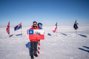 Chile intenta reafirmar sus pretensiones territoriales sobre la Antártida, con la visita del presidente Gabriel Boric al Polo Sur.