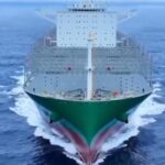 China presentó el mayor buque de carga del mundo
