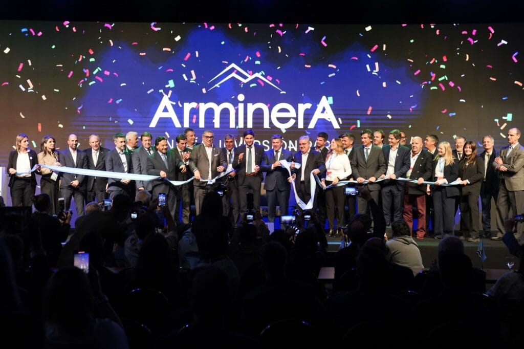 Gobernadores de 8 provincias participaron de Arminera 2025 en la segunda jornada de este encuentro cumbre de la industria con mayor potencial de crecimiento en la economía argentina.