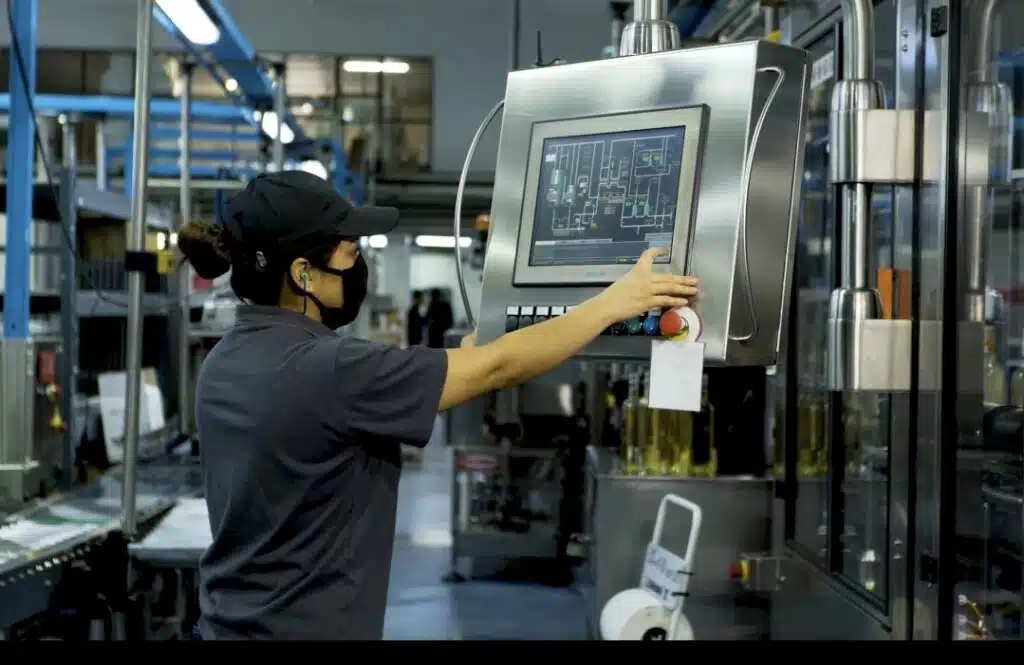 Tecnología para duplicar la producción y exportación de vinos espumantes de Bodegas Norton