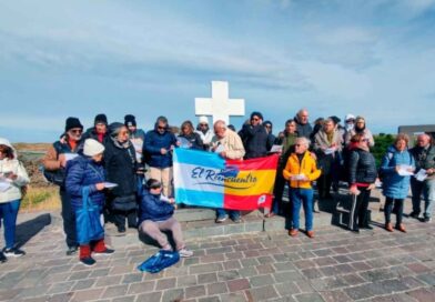 Españoles residentes en Argentina homenajeron a los soldados caídos en Malvinas