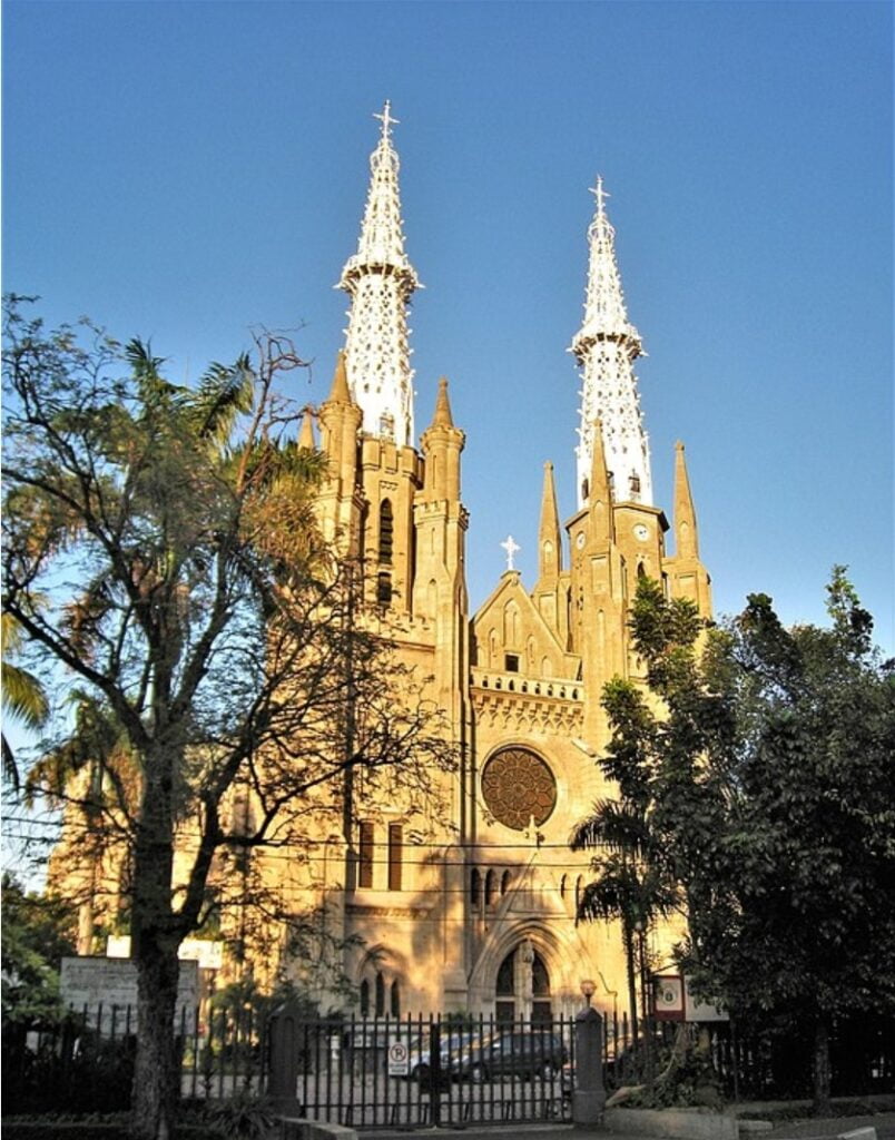 Catedral de Nuestra Señora de la Asunción, en Yakarta. 