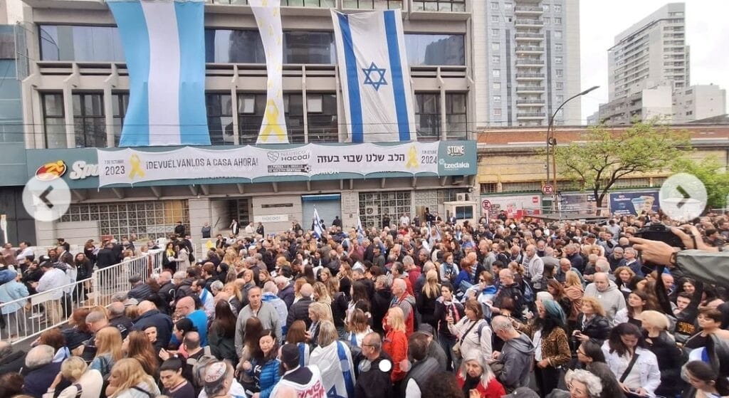 Más de 10.000 argentinos conmemoraron el 07 de octubre de 2023 en Buenos Aires