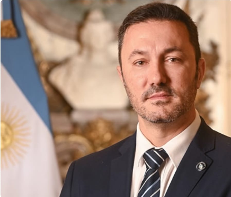 El ministro  de Defensa argentino, Luis Petri, pronunciará el discurso inaugural ante más de 25 ministros de Defensa del hemisferio.