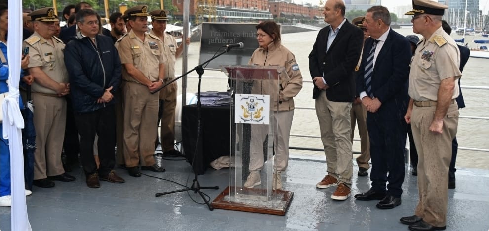 Argentina aplica nuevas reglas a la navegación marítima y fluvial