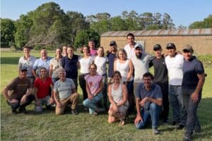 Algunos de los productores y asesores que participaron del Encuentro, junto con personal de LaEnmienda y de Suma Qaman.