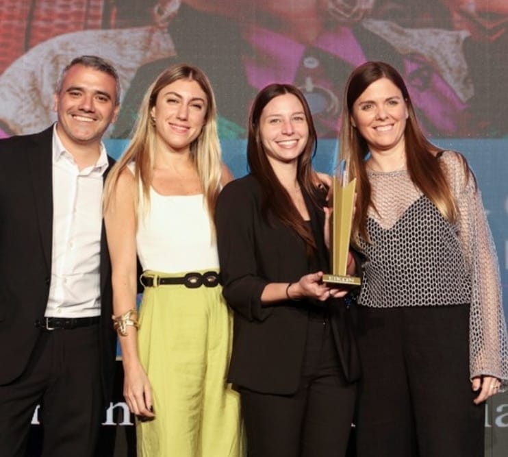 El equipo de Camuzzi (de izquierda a derecha): Rodrigo Espinosa, Victoria Pastorino , Carolina Ammatuna, Virginia Ferrer.