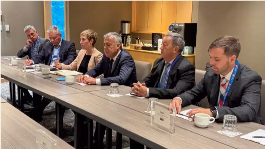 Mendoza atrae inversiones mineras en la PDAC 2025