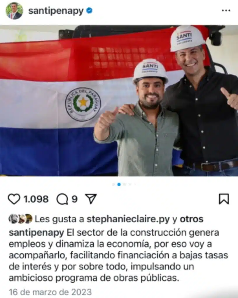 El Presidente del Paraguay, Santiago Peña, al visitar la locación de la obra Petra Signature, en marzo de 2023, como parte de su campaña electoral.