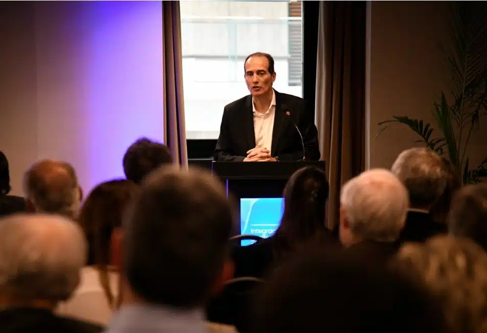Argentina exportará gas a precio del mercado local. La Secretaría de Energía modificará el valor del gas para Chile y a Brasil, confirmó el subsecretario de Combustibles Líquidos, Federico Veller.
