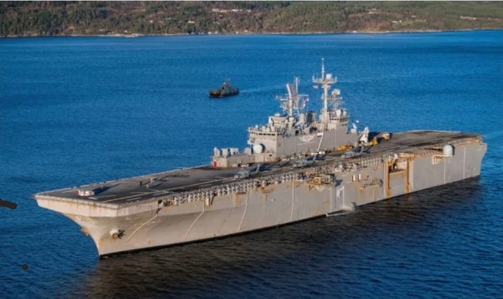 El buque de asalto anfibio USS Iwo Jima en Trondheim, Noruega, el 29 de octubre de 2018. JONATHAN NACKSTRAND/AFP/AFP via Getty Images