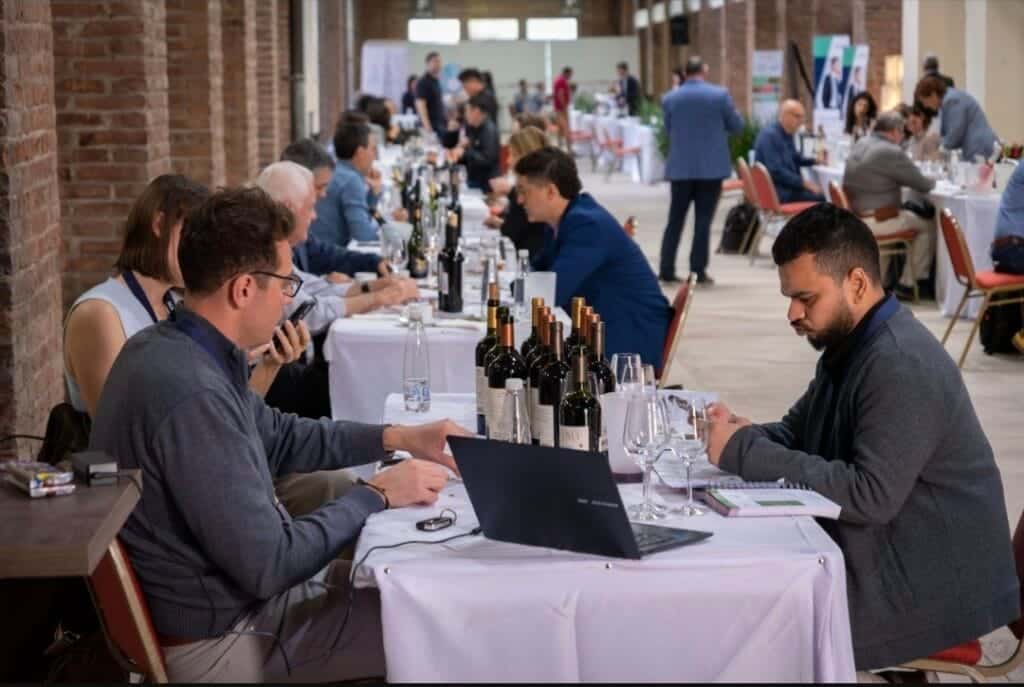 Screenshot_20251010_114025_Samsung Internet