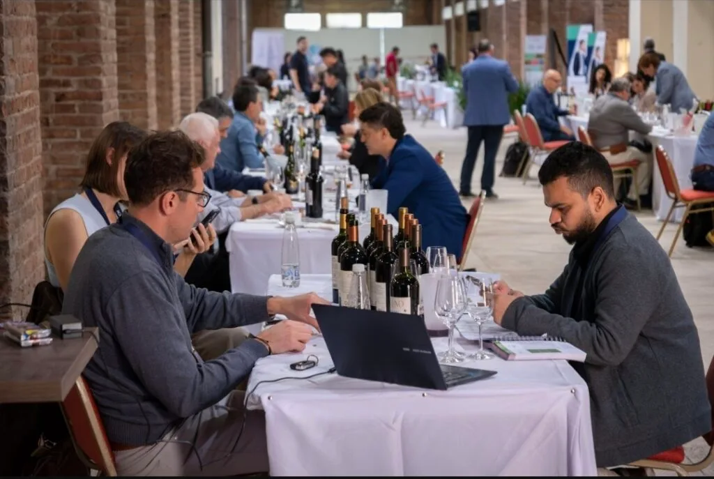 Screenshot_20251010_114025_Samsung Internet