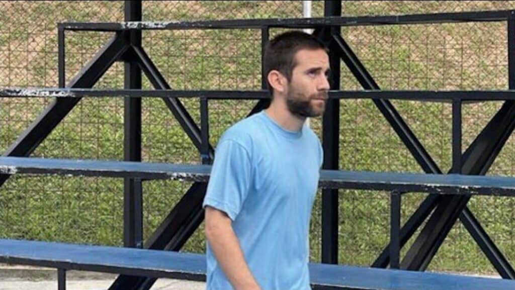 Screenshot_20251029_213717_Samsung Internet