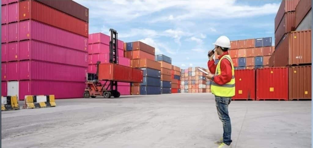 Las exportaciones de Indonesia crecieron 8.14% de enero a septiembre de este año, con un desempeño positivo en el tercer trimestre de 2025.