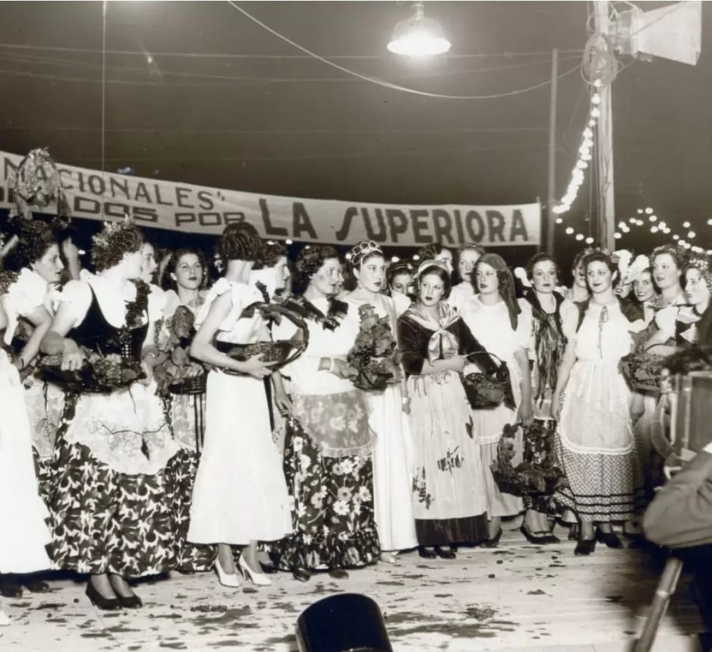 La Fiesta de la Vendimia en una imagen de épocaen 1936.