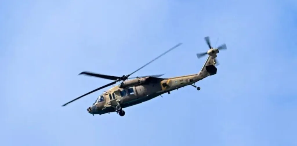 Irán asegura que derribó también dos helicópteros Black Hawk, algo que no ha sido por el momento confirmado por EE.UU. Foto: Reuters