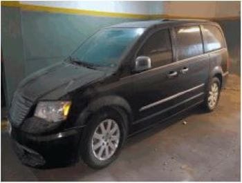 Banco Ciudad subastará 124 automotores incluyendo este vehículo Chrysler Town Country